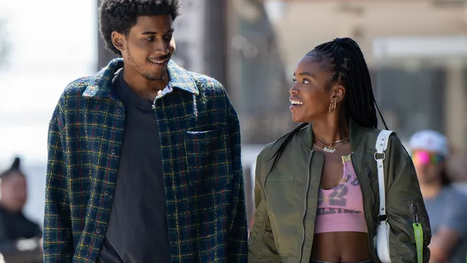 Keisha and Justin share a carefree moment on the streets of Los Angeles. Photo: Netflix